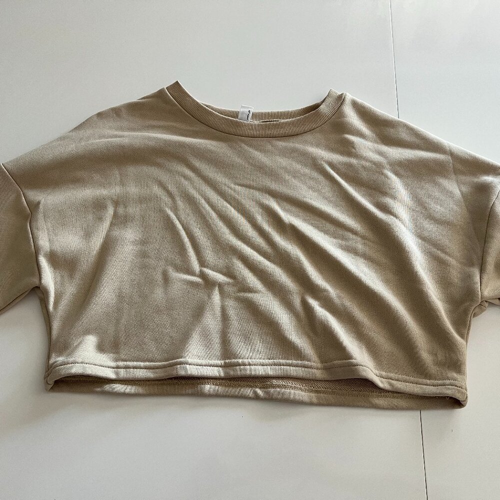 Khaki Cropped top sweater Size S